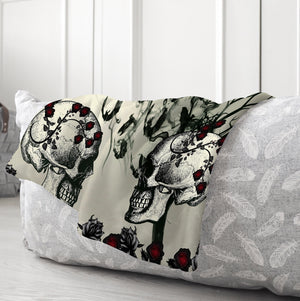 Gothic Skull blanket, Fleece Blanket With Bats and Roses